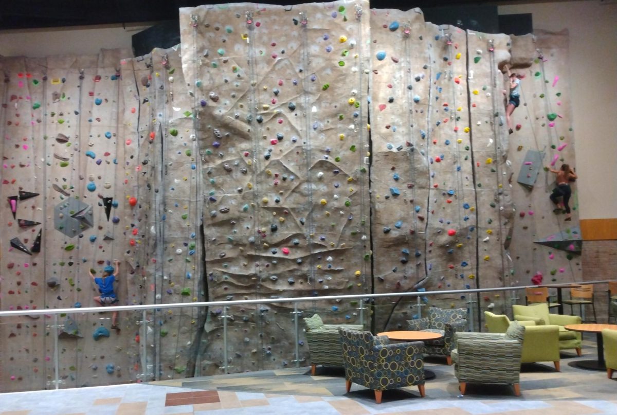 The+climbing+wall+in+Spoelhof+Fieldhouse+Complex+and+Calvins+other+outdoor+recreation+programs+offer+students+easy+access+to+historically+inaccessible+exclusive+sports%2C+according+to+Ryan+Rooks%2C+campus+recreation+coordinator.+