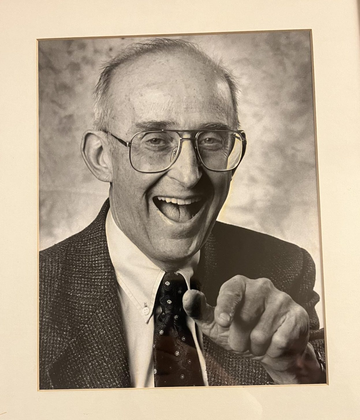 The Kuiper Seminar was named after Kenneth W. Kuiper, a former English professor who served at
Calvin from 1963-1995. Here, his picture is featured on the English Departments wall of past professors.
